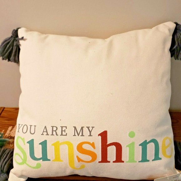NEW Pillow Set 14 x 14 You are my Sunshine & Leaf - Picture 4 of 7